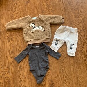 Three piece matching set